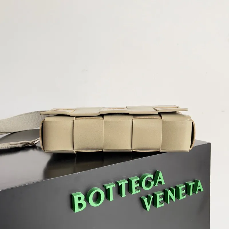 All categories 💚 Authentic bags 💚 BV 2025 new BV crossbody bag